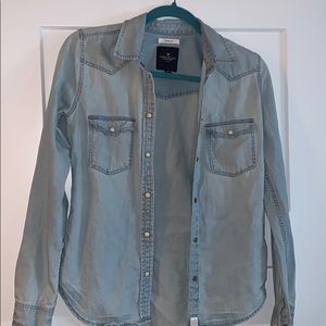 American eagle button down